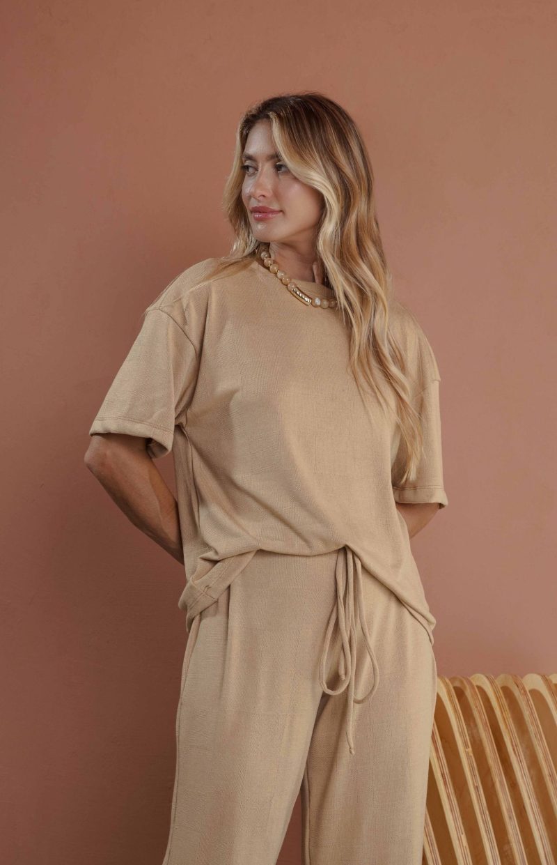 t-shirt tulum caramelo